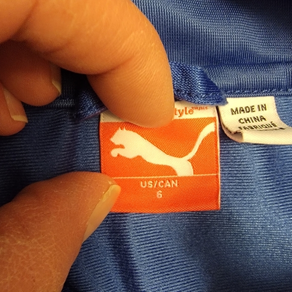 Puma boys light weight jacket - Picture 6 of 7